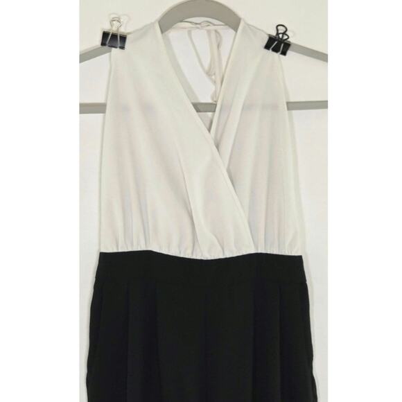 Womens Forever 21 jumpsuit. Size small. - Picture 4 of 9